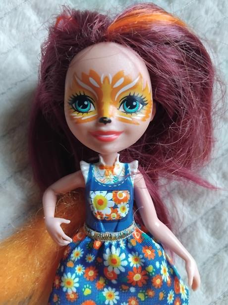 Enchantimals babika,