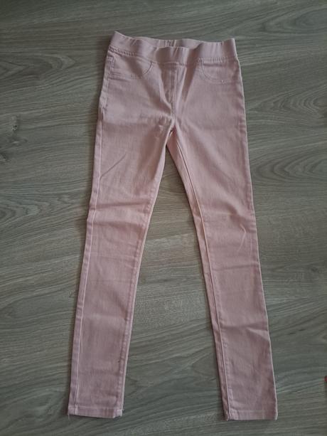 Džeginsy, 146