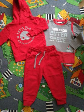 Mikina, tepláky a tričko., 98