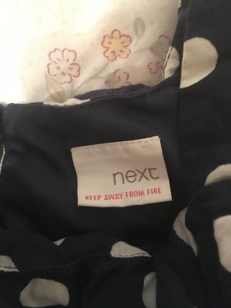 Bodkovaný overal, next,122