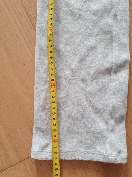 Velurove teplaky, h&m,140