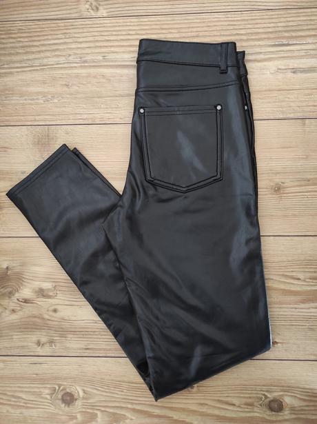 Zateplené legíny -top stav, calzedonia,s