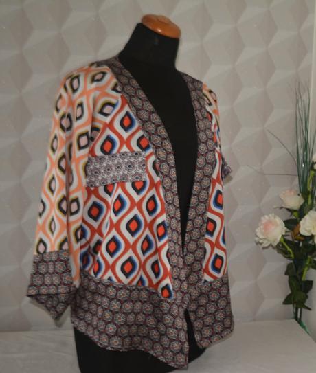 Vitrin, kimono veľ. 38, 38