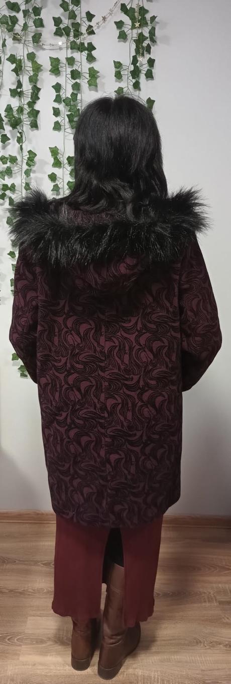 Vlnený vínovočervený s kašmírom veľ. 44, 44