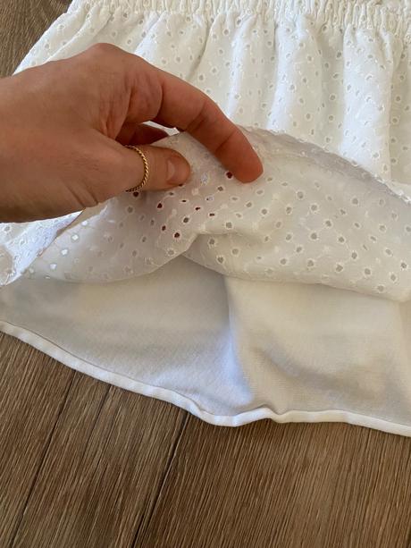 Krásny top, zara,122