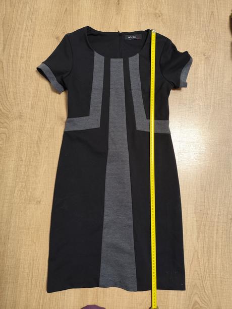 Dámske šaty, veľkosť 38, 38