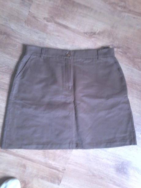 Dámska sukňa, 40
