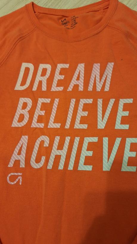 Sportove tričko, gap,110