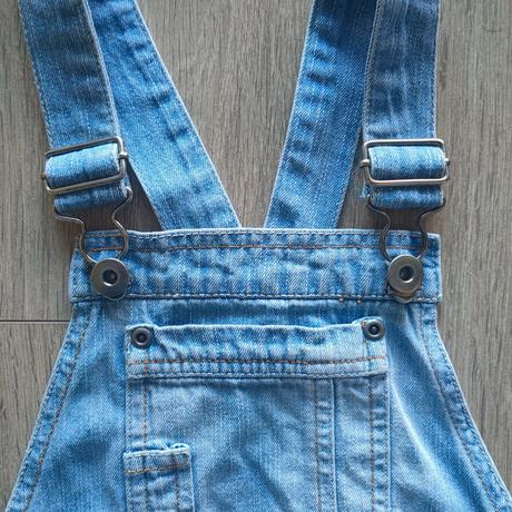 Krásne dievčenské riflové kraťasky na traky, 3 r., 98