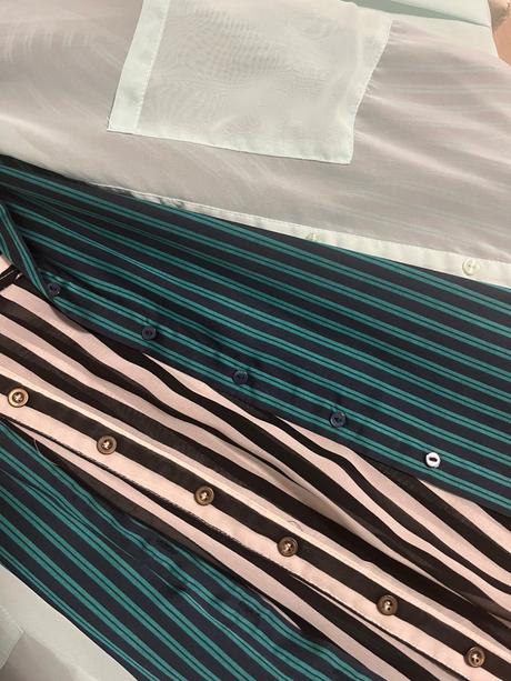 Set krasnych bluzok, 38