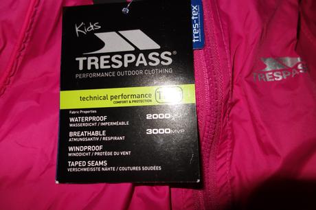 Novy nepremokavy overal trespass, 116