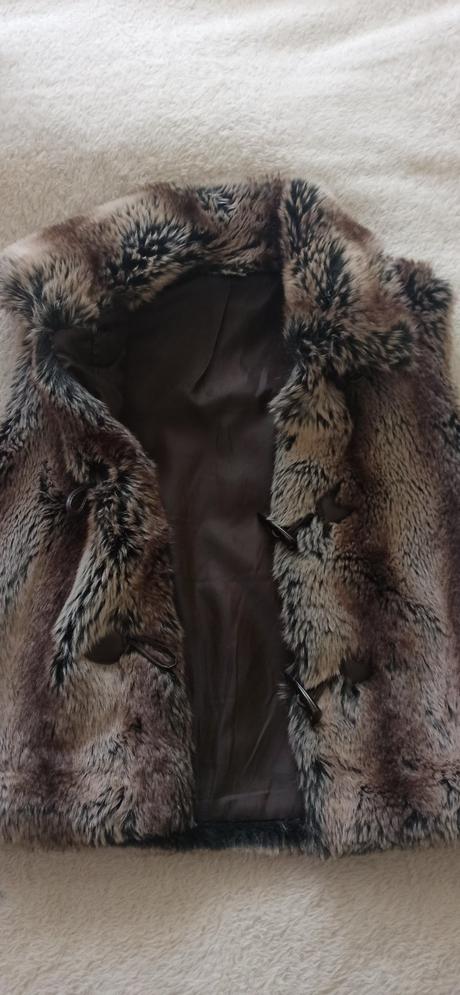 Kožušinová vesta, s