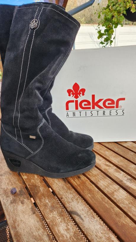 Čierne rieker čižmy zateplené, rieker,40