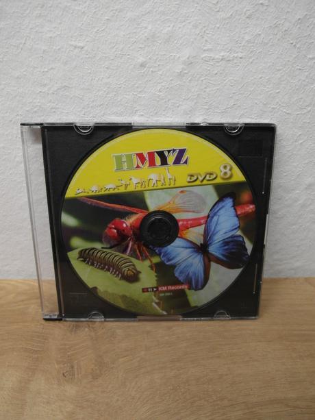 2ks  prirodoveda + dvd hmyz, 