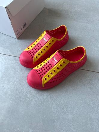 Topánky do vody, 33