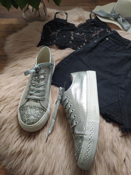 Lesklé tramky/tenisky, 40
