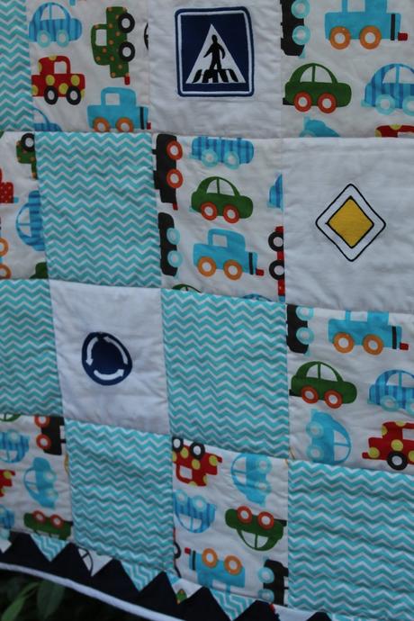 Detská  patchwork prikrývka autíčka, 