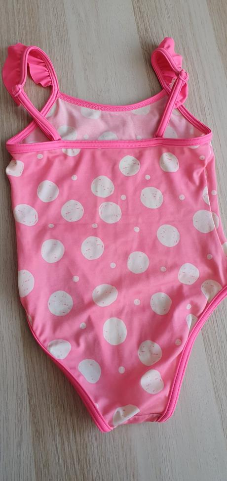 Jednodielne plavky 104, c&a,104