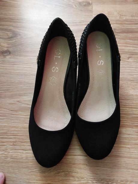 Spoločenská obuv, 39