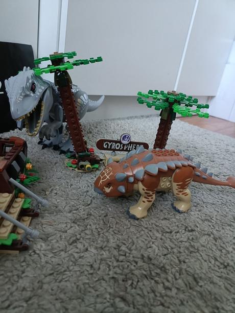 Lego jurassic world 75941,