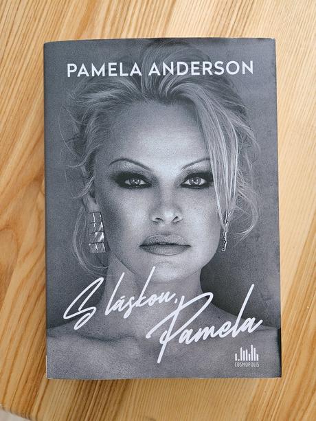 Pamela anderson- s láskou pamela, 