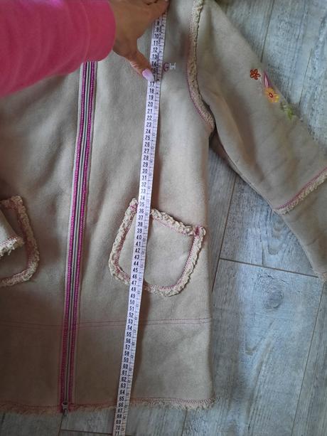 Krásna zimná bunda, 116