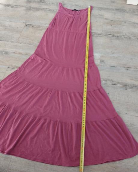 Dlhé šaty v slivkovej farbe, s