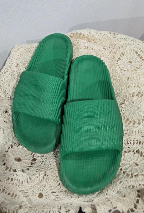 Šľapky adidas, adidas,39