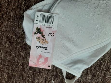 Podprsenka 100b, 100b