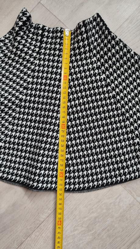 Sukňa aura via, 128