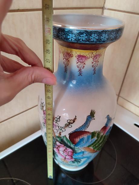 Čínska váza z keramiky,