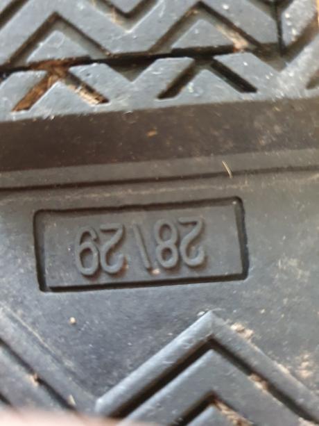 Zimne snehule 28-29, 29