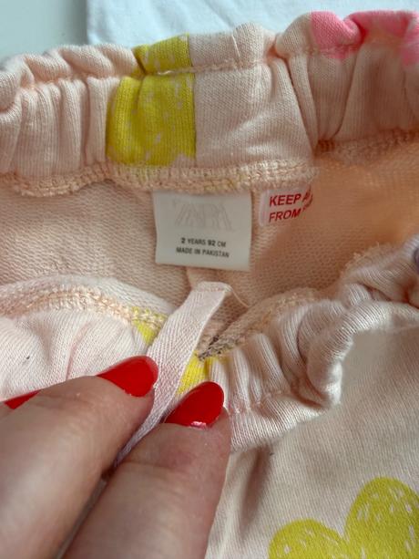 Zara kratasky tepláky 92, zara,92
