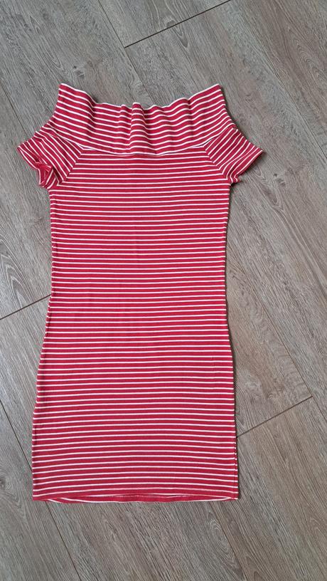 Červené pásikavé šaty, terranova,m