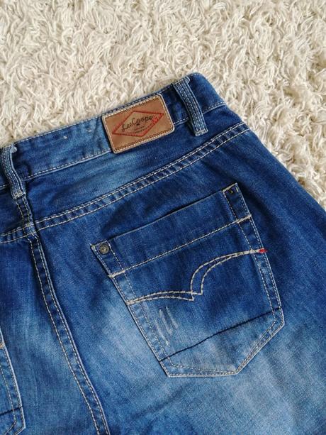 Boyfriend, lee cooper,30