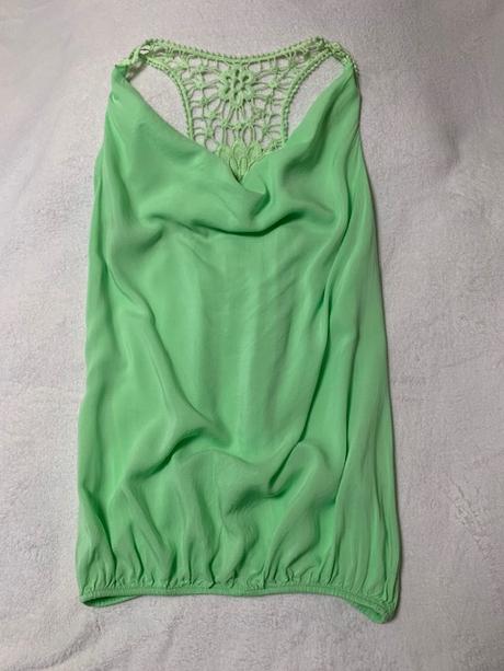 Top s háčkovaným na chrbte, m