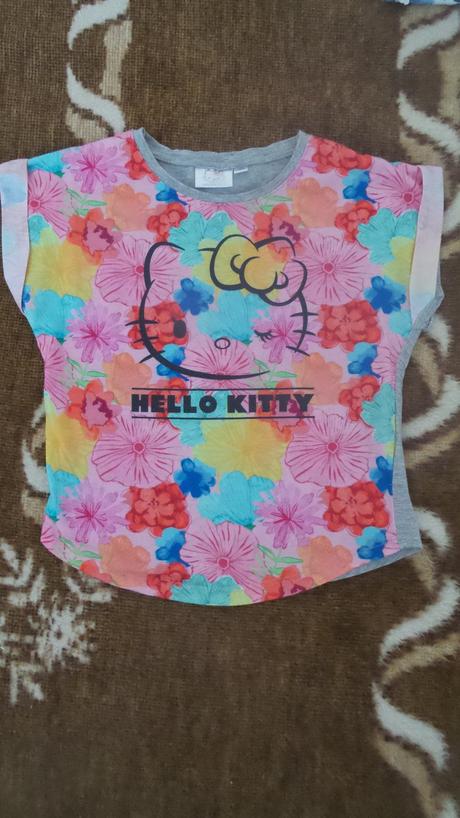 Kvetinkové tričko hello kitty, sanrio,116