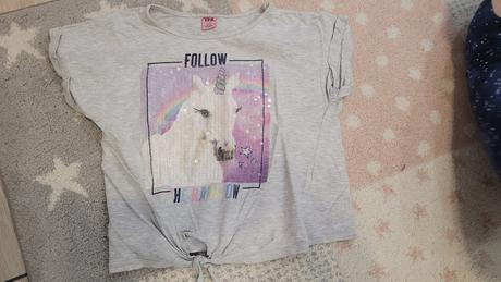 Crop top s flitrami, 134