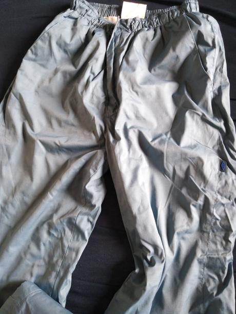 Umbro športové nohavice, umbro,38