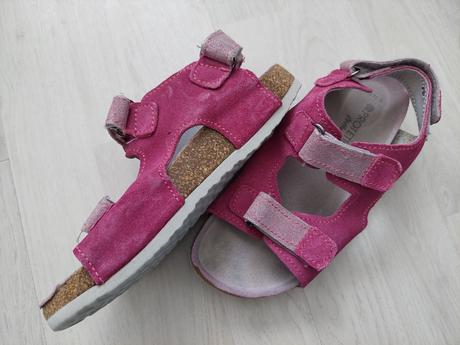 Sandále č.34, protetika,34