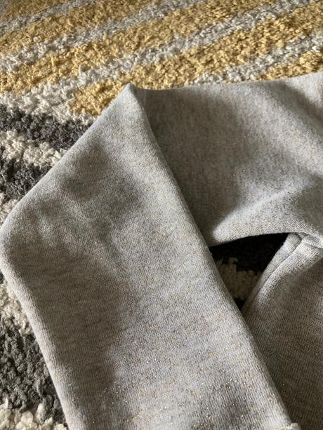 Trblietavá mikinka, reserved,128