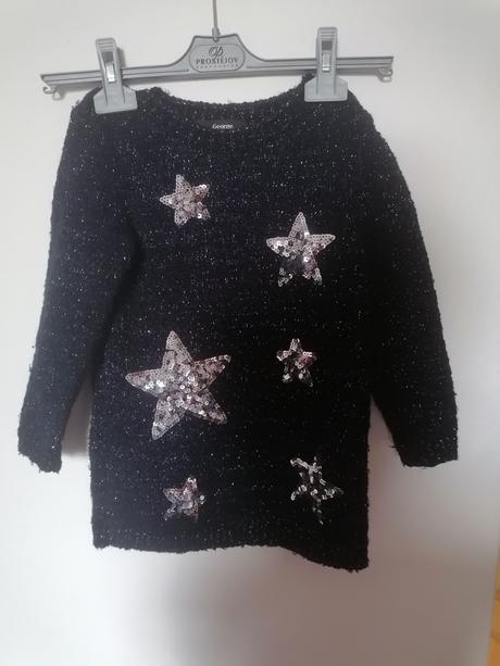 Teplucky pulover s trblietavými hviezdami, 122