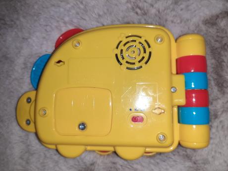 Knižka u nás na farme v tech,