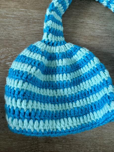 Škriatkovská čiapočka s brmbolcom 0-6m, 50