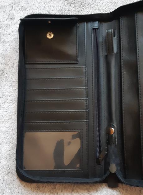 Predám kvalitný organizér, 