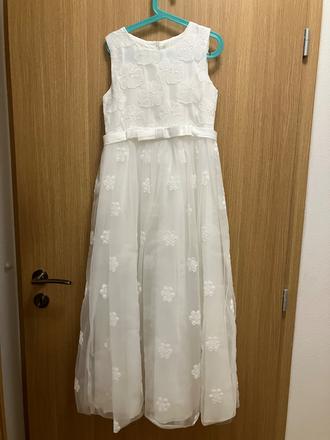 Šaty na 1. sväté prijimanie, 140