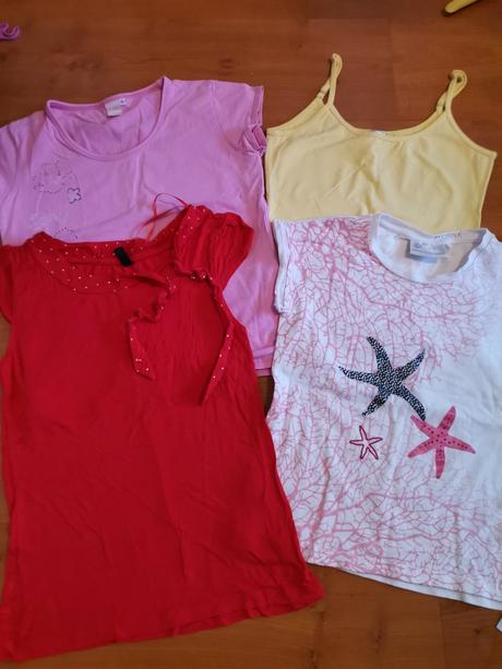 Balík tričiek v top stave, s