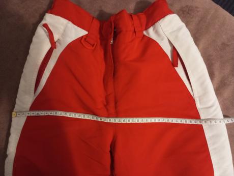 Oteplovacky, nohavice na lyzovanie, 152