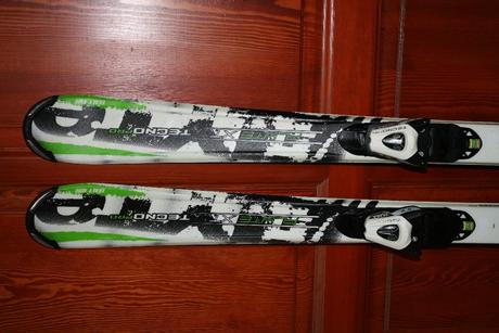 Lyže tecno , 144 cm , drevene jadro, 140-149 cm