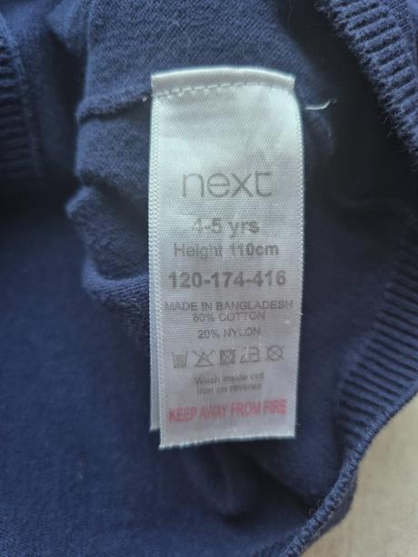 Svetrík next, next,110